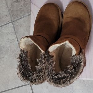 Bearpaw Boots